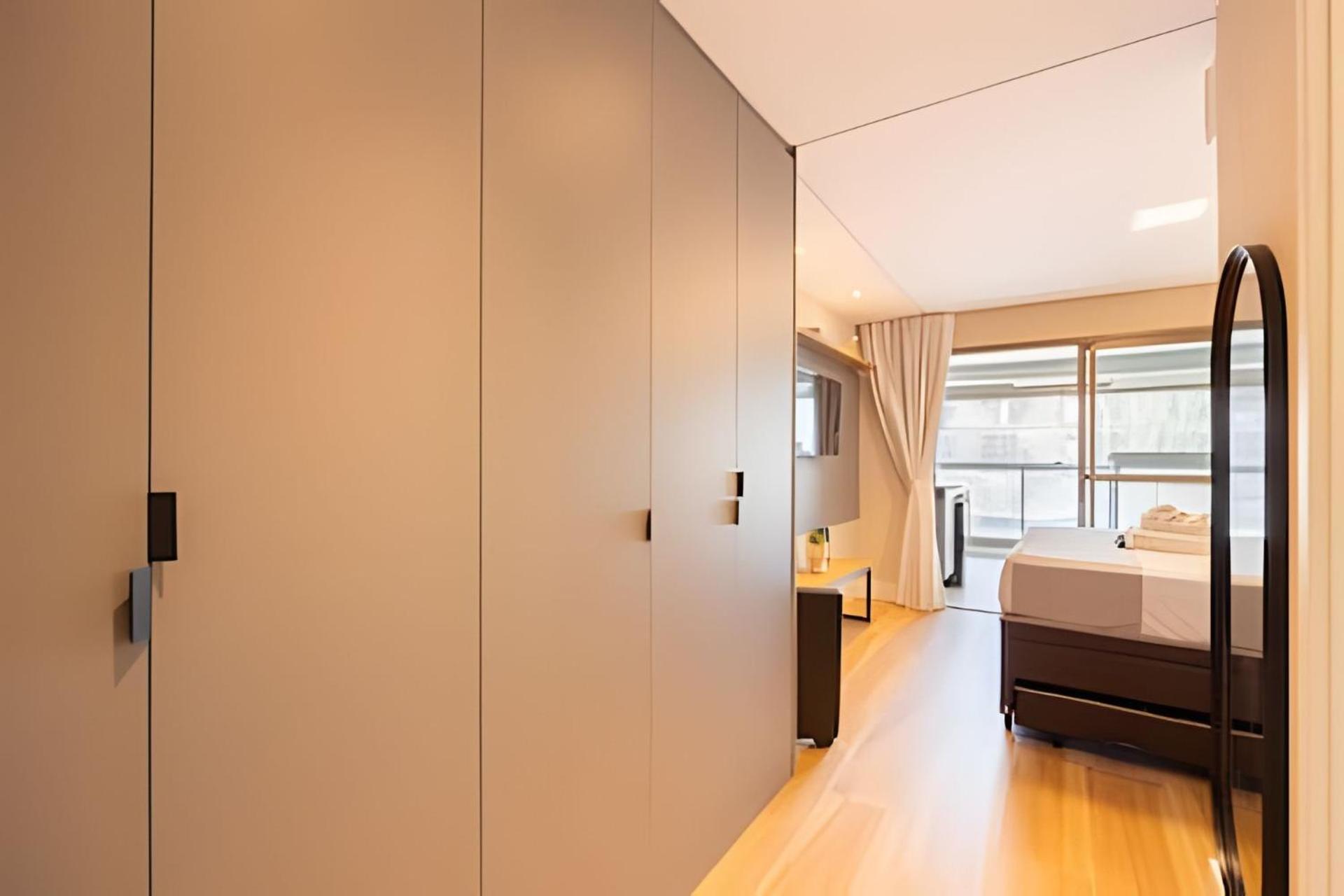 Easy Star - Belo Com Cama Queen No Coracao Do Brooklin - Sc03i São Paulo