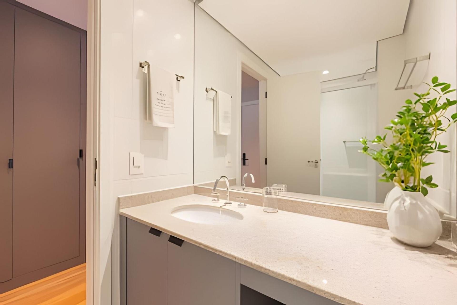 Apartamento Easy Star - Belo Com Cama Queen No Coracao Do Brooklin - Sc03i *
